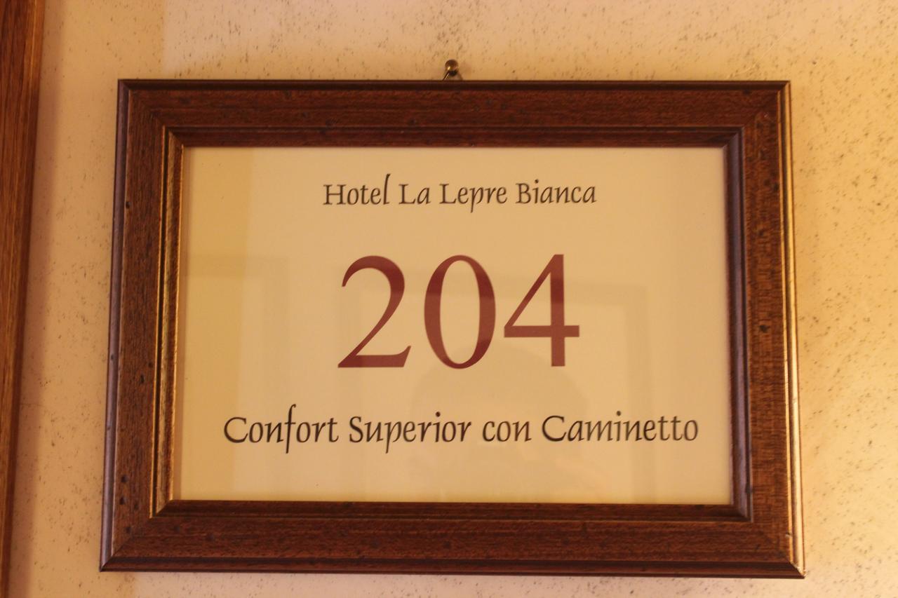 غاليو Hotel La Lepre Bianca المظهر الخارجي الصورة