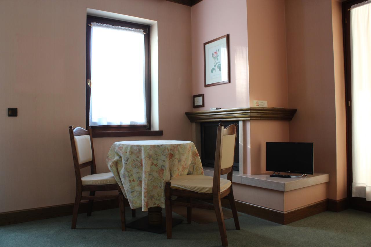 غاليو Hotel La Lepre Bianca المظهر الخارجي الصورة