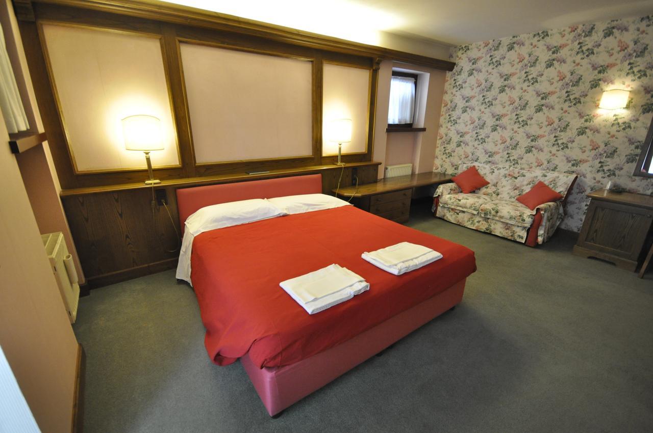 غاليو Hotel La Lepre Bianca المظهر الخارجي الصورة