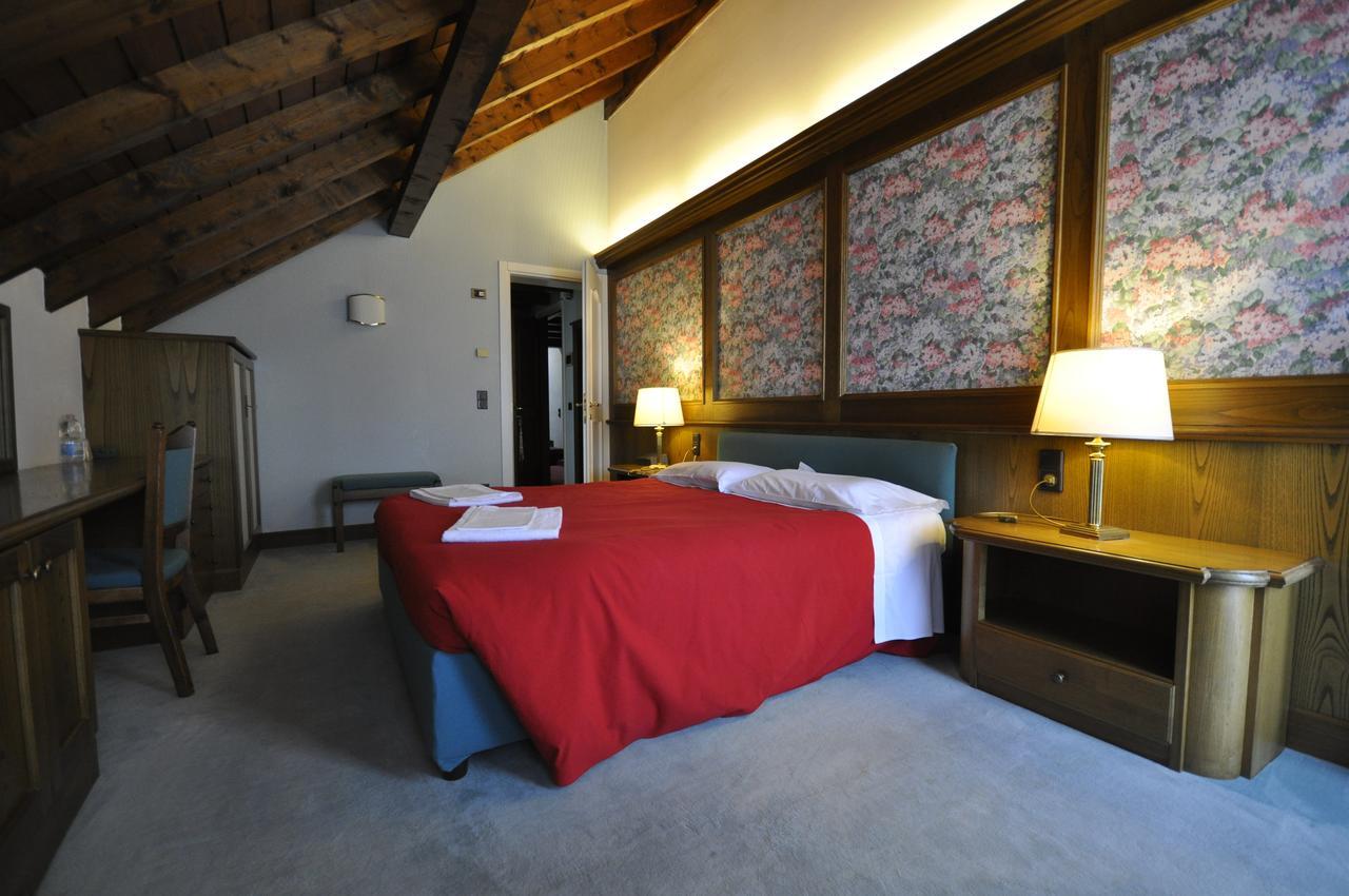 غاليو Hotel La Lepre Bianca المظهر الخارجي الصورة