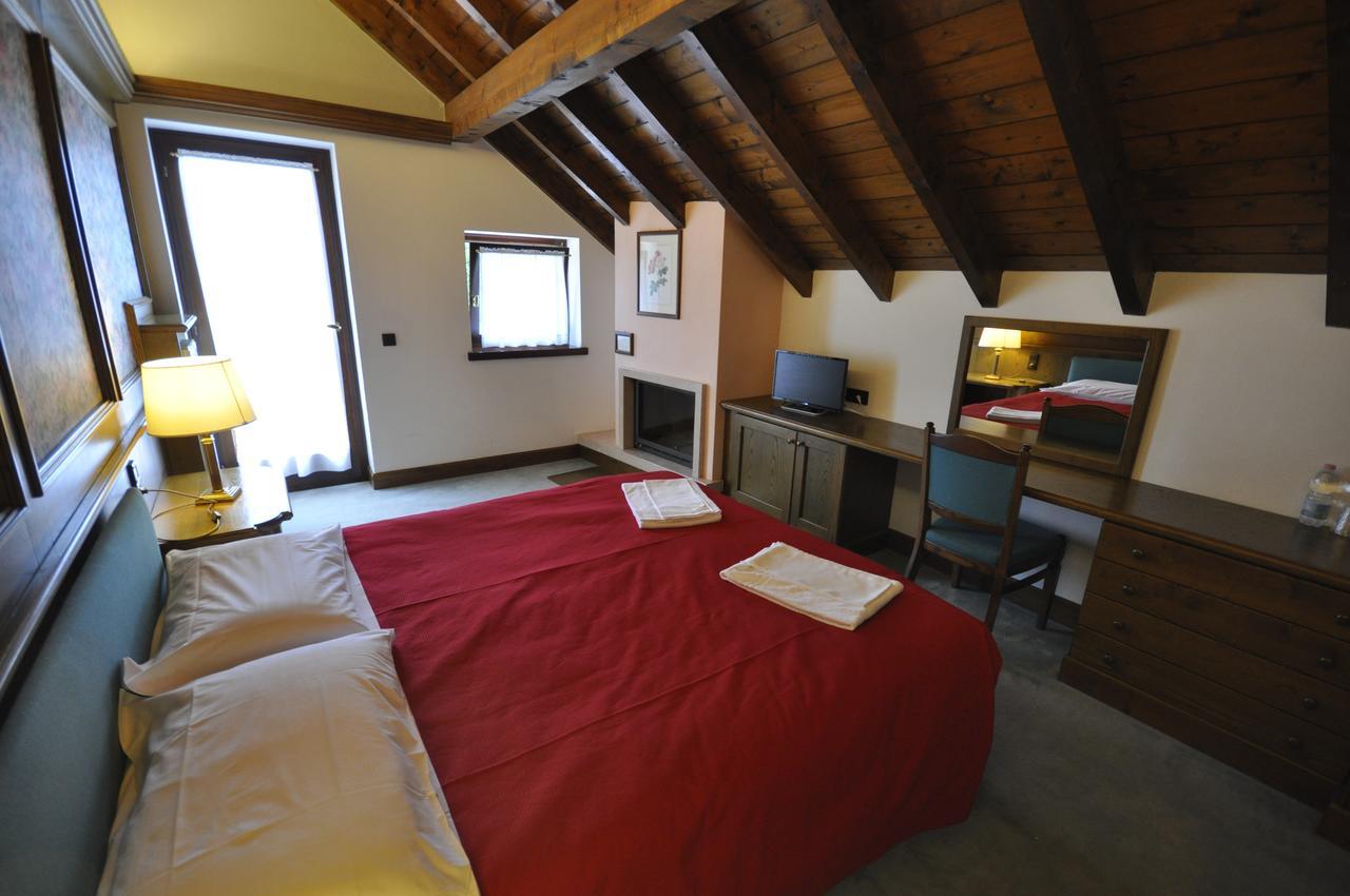 غاليو Hotel La Lepre Bianca المظهر الخارجي الصورة