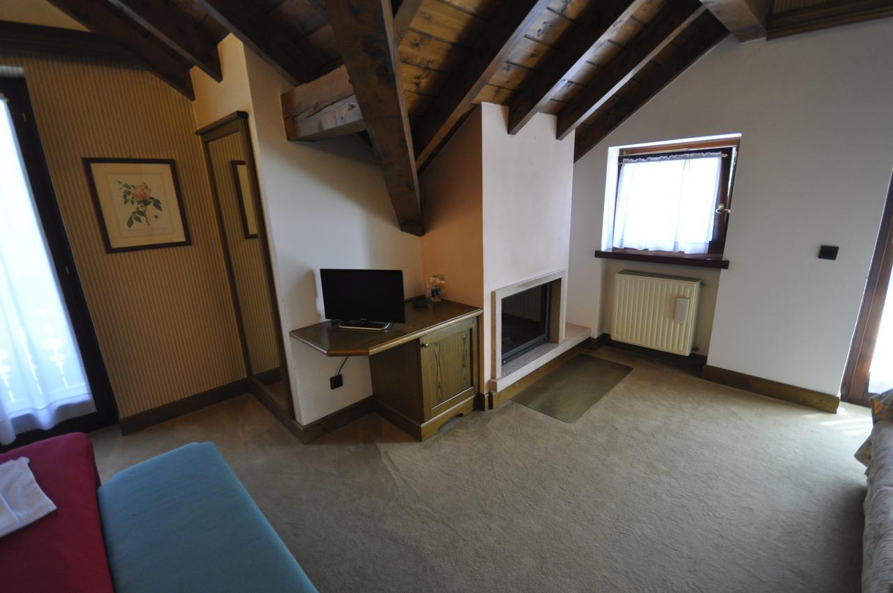 غاليو Hotel La Lepre Bianca المظهر الخارجي الصورة