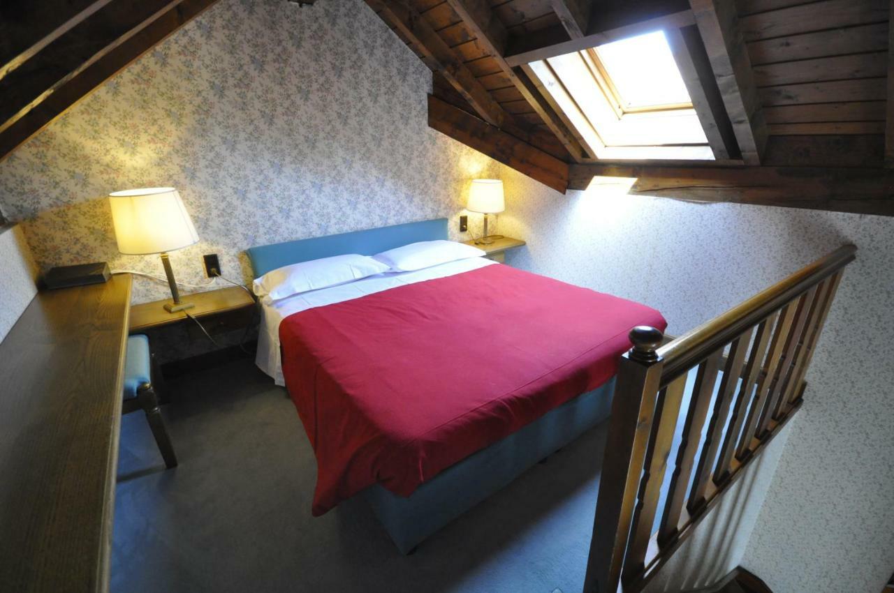 غاليو Hotel La Lepre Bianca المظهر الخارجي الصورة